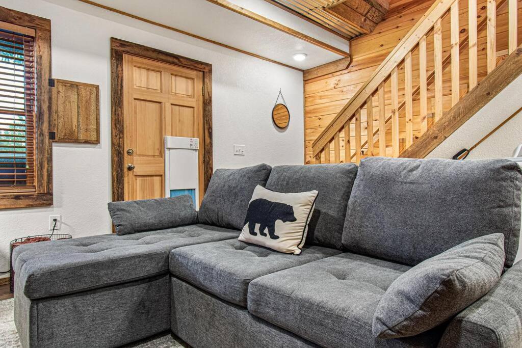 Cherry Log Summit Cabin By Bk Stays - Family Friendly - Playground - Game Room - Jacuzzi - Amazing Mountain Views Bagian luar foto
