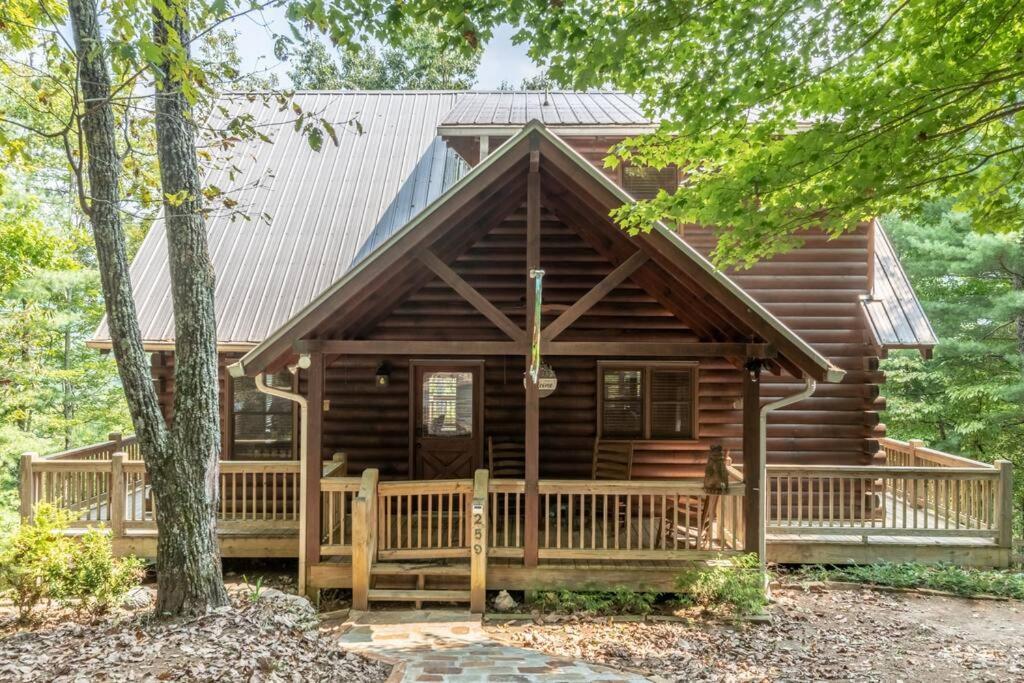 Cherry Log Summit Cabin By Bk Stays - Family Friendly - Playground - Game Room - Jacuzzi - Amazing Mountain Views Bagian luar foto